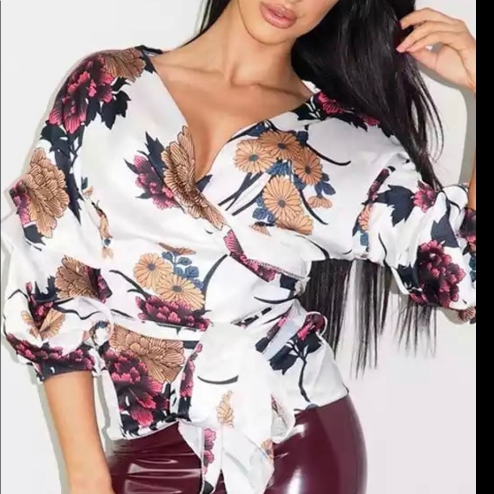 Silk wrap floral white top size S